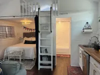 Convenient Cozy Fairhope Guest Cottage Hotels in Fairhope