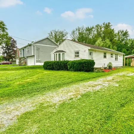 Walkable to RIT/Comfortable Stay near university