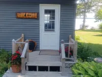 3 Bedroom House on Manistique Lake Hotels in Luce County