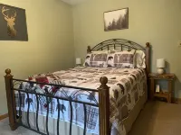 Lawrence's Hideaway in the Adirondacks Wilmington Notch Campground 주변 호텔