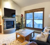 Ski-In/Out Keystone Condo - Closest to Gondola