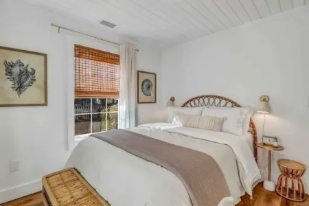 Coastal Cottage near DT Bluffton w/ Golf Cart