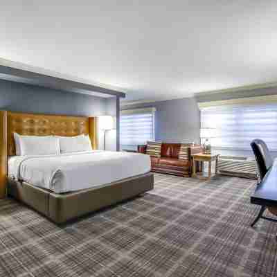 The Campbell House Lexington, Curio Collection by Hilton Rooms