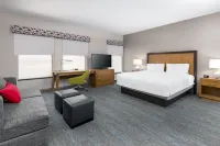 Hampton Inn & Suites Clayton/St. Louis-Galleria Area Hotels in Clayton
