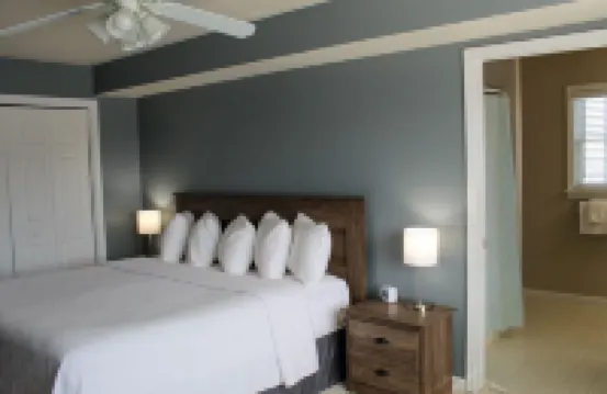 Bayfront Family Friendly 2BR on a Marina - Great Location & Beautiful Views! Hotel di 