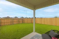 Cozy NEW Home in the Heart of Lafayette! Hotels near Lafayette Regional Airport