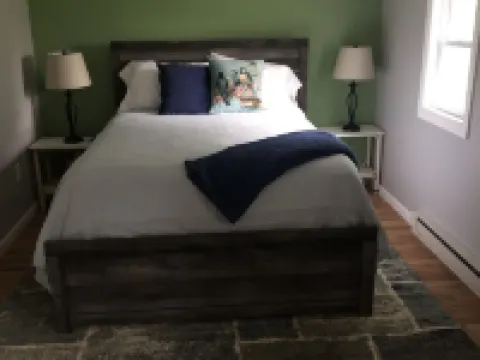 Gedney Main House:Brand new listing just remodeled! Only 8 min. to Bethel Woods! Hotels in Delaware