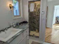 Sparkling Clean, Private & Quiet! Amazing Ocean Views [4]
