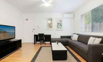 Entire 2 Bedroom apartment near UNSW & Hospitals