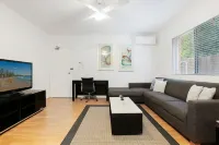 Entire 2 Bedroom apartment near UNSW & Hospitals
