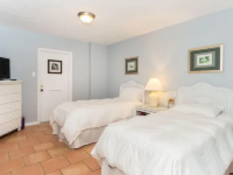 Licensed Totally Remodeled (2020Oceanfront Townhome with ocean views Hotels in Indialantic