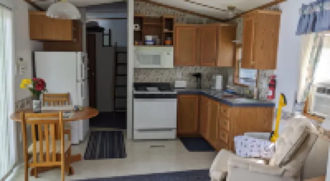 Park unit #3 for rent by Silver Lake NY