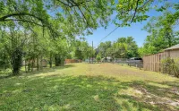 "The Fried Green Tomato" Family & Pet Friendly,  QR Code Walk Thru, 1 night min.