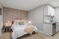 Urban Oasis! Downtown Raleigh