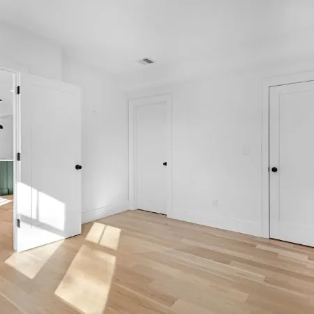 Union Square Beauty 2 bed/2 bath w/ Private Patio