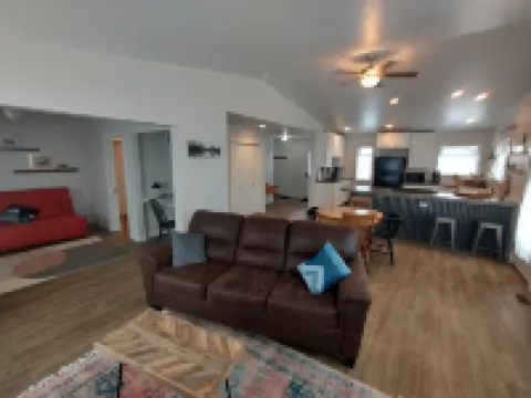 Highway 2 Modern Cottage