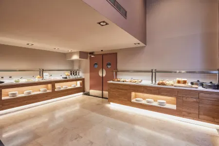 Silken Sant Gervasi Отели рядом с достопримечательностью «Тибидабо»