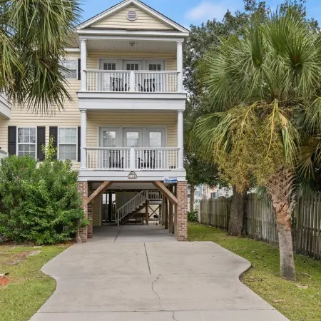 Private 5 Bed, 4.5 Bath w/ Elevator & Pool. Steps to the Beach & Close to Pier.
