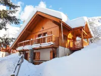 Superb Ski Chalet In Alpe D'Huez / Oz-En-Oisans Resort