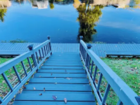 River Inn Cabin Theme Flat w/ Dock Hotels in Bothell