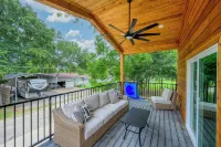 The BLUE SLIDE BUNGALOW on Lake Texoma sleeps up to 8. Relax in luxury.