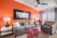 ⚜KingBed⚜55" 4kTV⚜580+Mbps WiFi⚜A/C⚜Parking