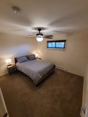 Great location, 10 min downtown Denver. 15 to Red Rocks. Regis university 5 min 워커-브랜치 공원 주변 호텔