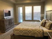 Large Home by Zion, Sand Hollow, St George, Snow Canyon - 2 master suites