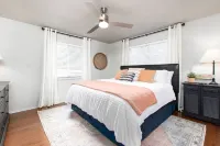 Fresh and fun Belton lake view home