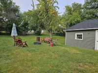Pet Friendly 50) 2b/1b Cottage with Large Yard Just Off the Lake! Hotels near Prairie Ridge Drive Park