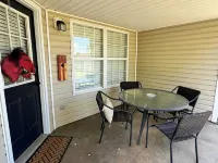 Faytown Cozy! 4 miles to UofA and DT Fayetteville