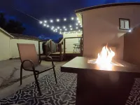 Farmhouse Retreat with deck and fire pit, very family friendly & great location Hotels in Thatcher