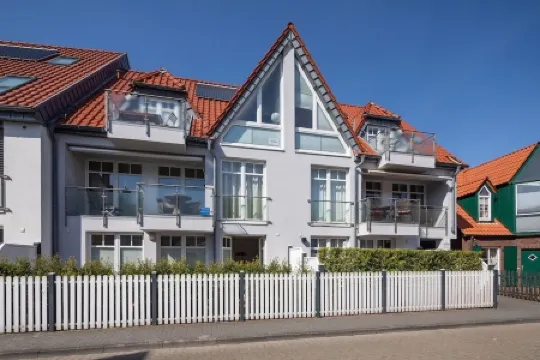 Cozy and bright furnished apartment centrally located