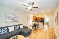 Relaxing 3bd 3bath Tallahassee Condo
