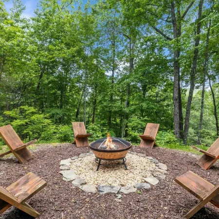 Stunning Views, Superb Atmosphere, Modern Amenities, In the Middle of Nature
