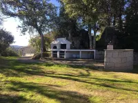 Villa with sea view and heated infinity pool