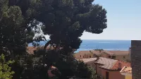Attic with sea view just 30 meters from the beaches with parking space in the courtyard! - Merinäköala