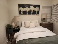 NEW in Manhattan Beach with an ocean view Các khách sạn gần Roundhouse Marine Studies Lab and Aquarium