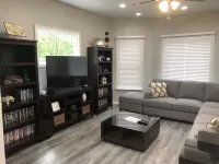 The Quincy Property (3.4 Mi to Lambeau and Resch)