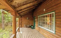Snow Mountain Lodge- 6 Miles from Mt Snow. Ski, Indoor Pool, Golf, Hike, Relax!