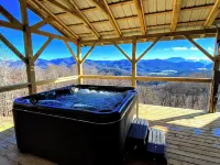Million Dollar Vista! Smoky MTS/Blue Ridge Pkwy-Hot Tub-Jacuzzi Tub-Pet Friendly