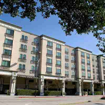 Courtyard by Marriott Los Angeles Pasadena Old Town Hotel Exterior