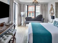 The Edwin Hotel, Autograph Collection Hotels near The Passage