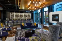 Aloft Dulles Airport North - Barer