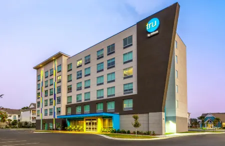 Tru by Hilton Panama City Beach Отели в г. Аппер-Гранд-Лагун