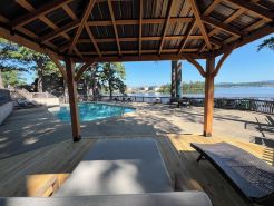 South Shore 1 Bdrm! Gameroom! MiniGolf, Pickleball, Tennis, Indoor Hot Tub!