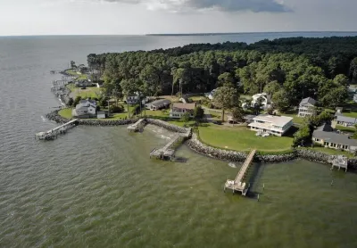 Waterfront Home With Million Dollar Bay & River Views!