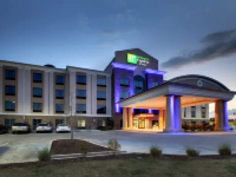 Holiday Inn Express & Suites NATCHEZ SOUTH by IHG Hotels in Adams County