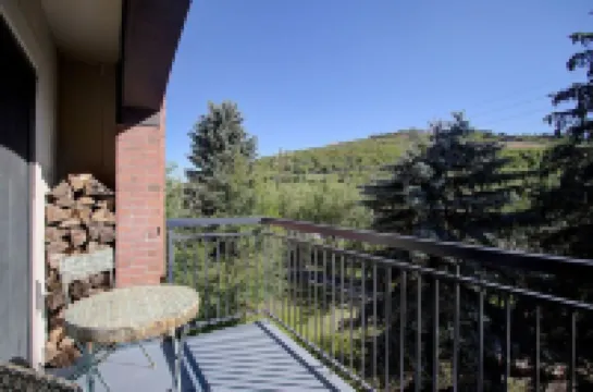 Location, Location, Location... Walk to everything Park City