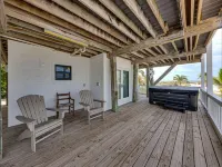 Beach's Edge, On the beach Hotels in Captiva